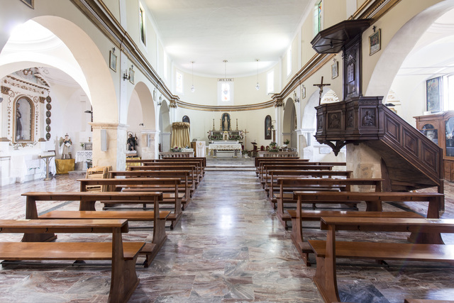 Chiesa di Santa Lucia - interno 
